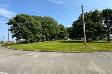 50 Woodland Drive, Árd Easmuinn, Dundalk, Co. Louth, A91R9C8 — photo 3