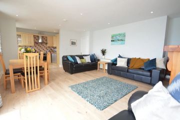 Paradise Apartments, Main Street, Ballycotton, Ballycotton, Co. Cork — photo 2