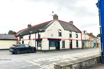 1st Floor, The Old House Pub, The Square, Sixmilebridge, Co. Clare, V95H5NP