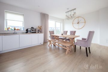 30 The Grove, Saint Marnock'S Bay, Portmarnock, Dublin 13, D13C5VY — photo 2