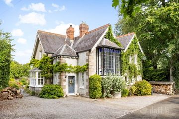 Sunnyside, Old Lucan Road, Palmerstown, Co. Dublin, D20AR22