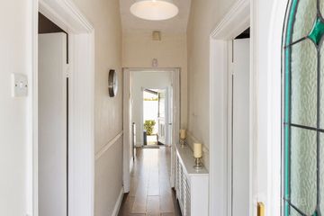 Ivy Cottage, 2 Meath Place, Bray, Co. Wicklow, A98VF86 — photo 2