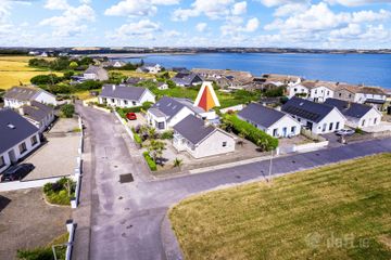 10 Sea View Park, Ballycotton, Co. Cork, P25K099 — photo 2