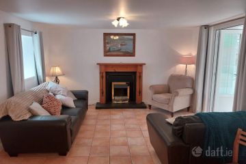 Springfield Cottage, Dundalk Road, Carlingford, Co. Louth — photo 3
