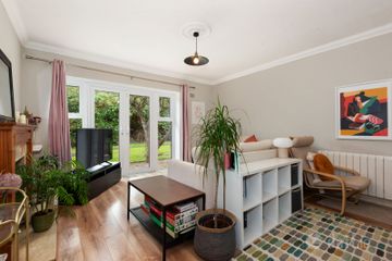 Apartment 4, Orchard Square, Clonskeagh, Dublin 14, D14R680 — photo 2