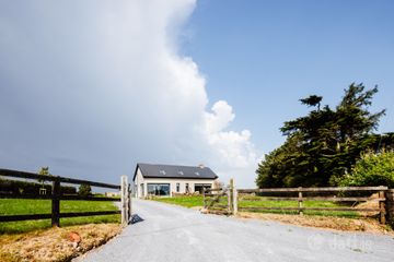 Upper Garretstown, Kinsale, Co. Cork, P17TX68 — photo 2