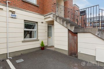 19 Kenilworth Manor, Harold's Cross, Dublin 6W, D6W XV07 — photo 3
