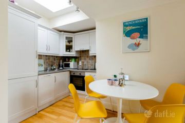 Saint Helen's Road, Booterstown, Blackrock, Co. Dublin, Booterstown, Co. Dublin — photo 2