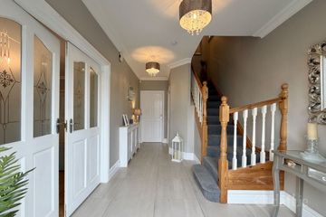 24 The Crescent, The Weir View, Kilkenny, Co. Kilkenny, R95X4V8 — photo 2
