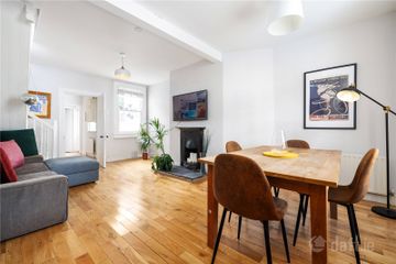 4 Meathville Terrace, Long Lane, Dublin 8 — photo 3