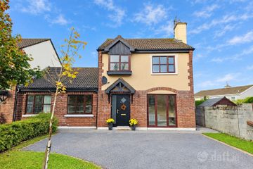 12 Woodlands, Kilrush Road, Ennis, Co Clare, V95 KPF3