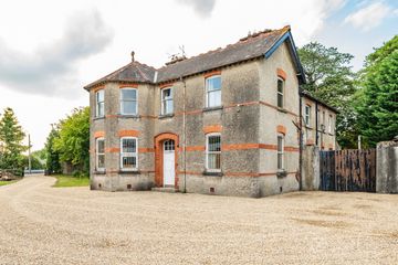 Parochial House, Drogheda Street, Monasterevin, Co. Kildare, W34AV67 — photo 2