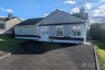 9 Derg Manor, Dromineer, Nenagh, Co Tipperary, E45X471