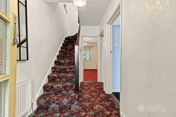 18 Shanowen Avenue, Santry, Dublin 9, D09W3X8 — photo 3