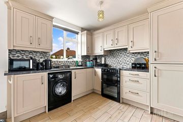 38 Oakwood Avenue, Swords, Co. Dublin, K67R2E0 — photo 3