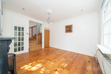 15 Warrenmount Place, South Circular Road, Dublin 8, D08P8N4 — photo 3