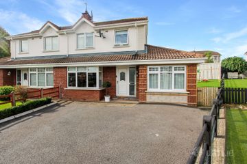 38 Rosevale, Castleblayney, Co. Monaghan, A75RY74 — photo 2