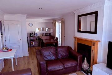 Apartment 35, Heather Court, Stepaside Park, Stepaside, Dublin 18 — photo 2