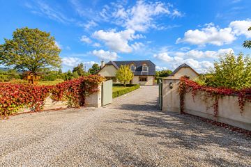 Ballynamona, Ballyneale, Kilsheelan, Co. Tipperary, E32N725 — photo 2