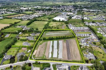 7.66 Acres (approx.) Zoned Residential at Beechlawn, Ballinasloe, Co. Galway — photo 2