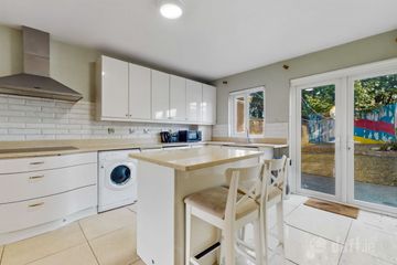 28 Clogher Road (with REAR EXTENSION), Crumlin, Dublin 12, D12N4X8 — photo 2