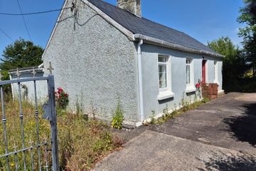 Lillie Ville Cottage, Moneygurney, Rochestown, Co. Cork, T12XY6K — photo 2