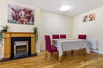 23 Lanesborough Court, Lanesborough Drive, Dublin 11, D11CH26 — photo 2