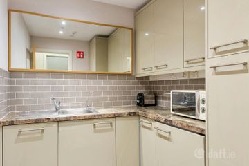 76 Thomas Street, Dublin 8, Dublin, D08KD6C — photo 3