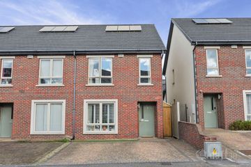 8 Parkside Close, Dublin 13, Balgriffin, Dublin 13, D13A7K3