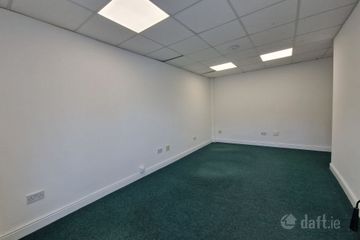 Unit 22, Tolka Valley Business Park, Ballyboggan Road, Glasnevin, Dublin 11 — photo 2