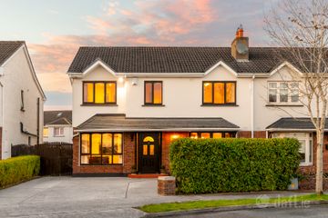 2 Gleann Na Riogh Close, Naas, Co. Kildare, W91VFP2 — photo 2