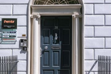 Baggot Street Lower, Dublin 2 — photo 3