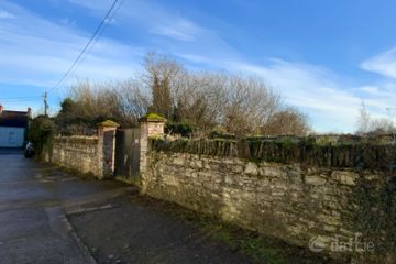 Gosling Terrace , Dundalk, Co. Louth — photo 3