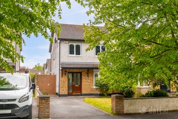 25 College Orchard, Newbridge, Co. Kildare, W12P968 — photo 2