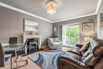Apartment 90, Kerrymount, Castle Court, Dublin 18, Co. Dublin, D18N803 — photo 2