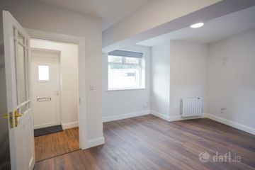 6 Station Road, Kingscourt, Kingscourt, Co. Cavan — photo 2