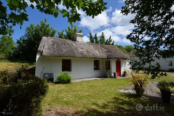 Rose Thatch Cottage, Roveagh, Kilcolgan, Co. Galway, H91WEP9 — photo 2