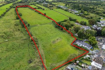 WH11368, Hall`s Bridge, Baylough, Athlone, Co. Westmeath — photo 2