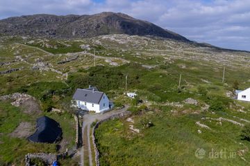 Errisbeg West, Roundstone, Roundstone, Co. Galway, H91HD7A — photo 3