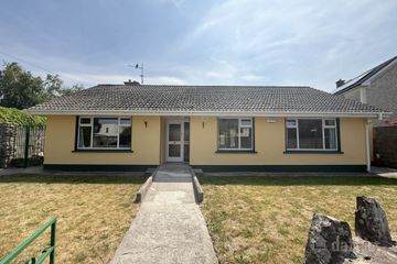 Oakville House, Kickham Street, Clonmel, Co. Tipperary, E91PK60 — photo 2