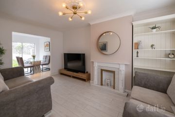12 Woodford Parade, Dublin 22, Clondalkin, Dublin 22, D22V4X5 — photo 2
