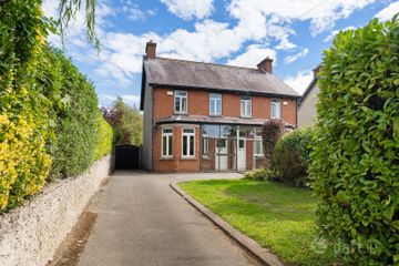19 Willbrook Road, Rathfarnham, Dublin 14, D14RT29