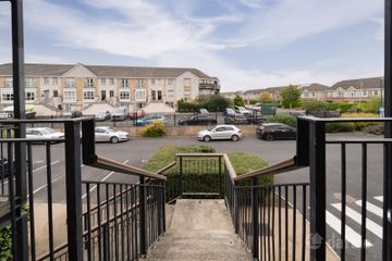 18 Melville Crescent, Finglas, Dublin 11, D11EP89 — photo 2