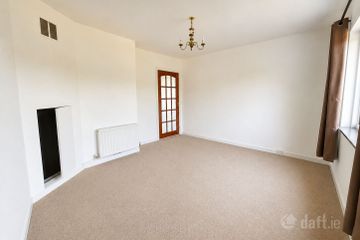 28 Castle Close Drive, Blarney, Starch Hill, Co. Cork, T23PH39 — photo 3