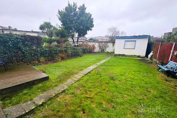 17 Castlebyrne Park, Blackrock, Co. Dublin, A94FH70 — photo 2