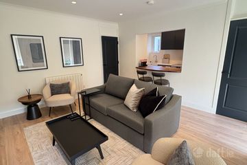 Apartment 11, Kirkwood, Sandymount, Dublin 4 — photo 3