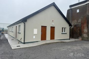 Crinkle Handball Club, Boherdeel Road, Crinkle, Birr, Crinkill, Co. Offaly