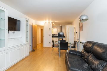 Apartment 66, Forbes Quay Apartments, Dublin 2 — photo 3