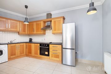 Apartment 6, Clonturk Court, Clonturk Avenue, Drumcondra, Dublin 9, D09 EY80 — photo 3