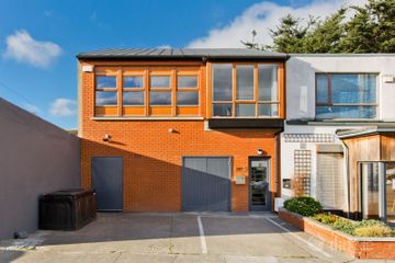 Includes Commercial Rates & Insurance.                    Arbourfield House, Dundrum Business Park, Dundrum Road, Dublin 14, D14 WD60, Dundrum, Co. Dublin — photo 2